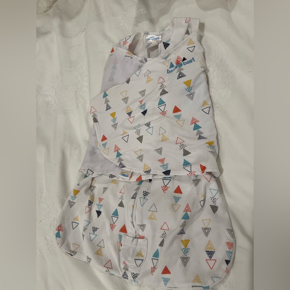 Halo sleep sack! Newborn. 6-12 lbs.